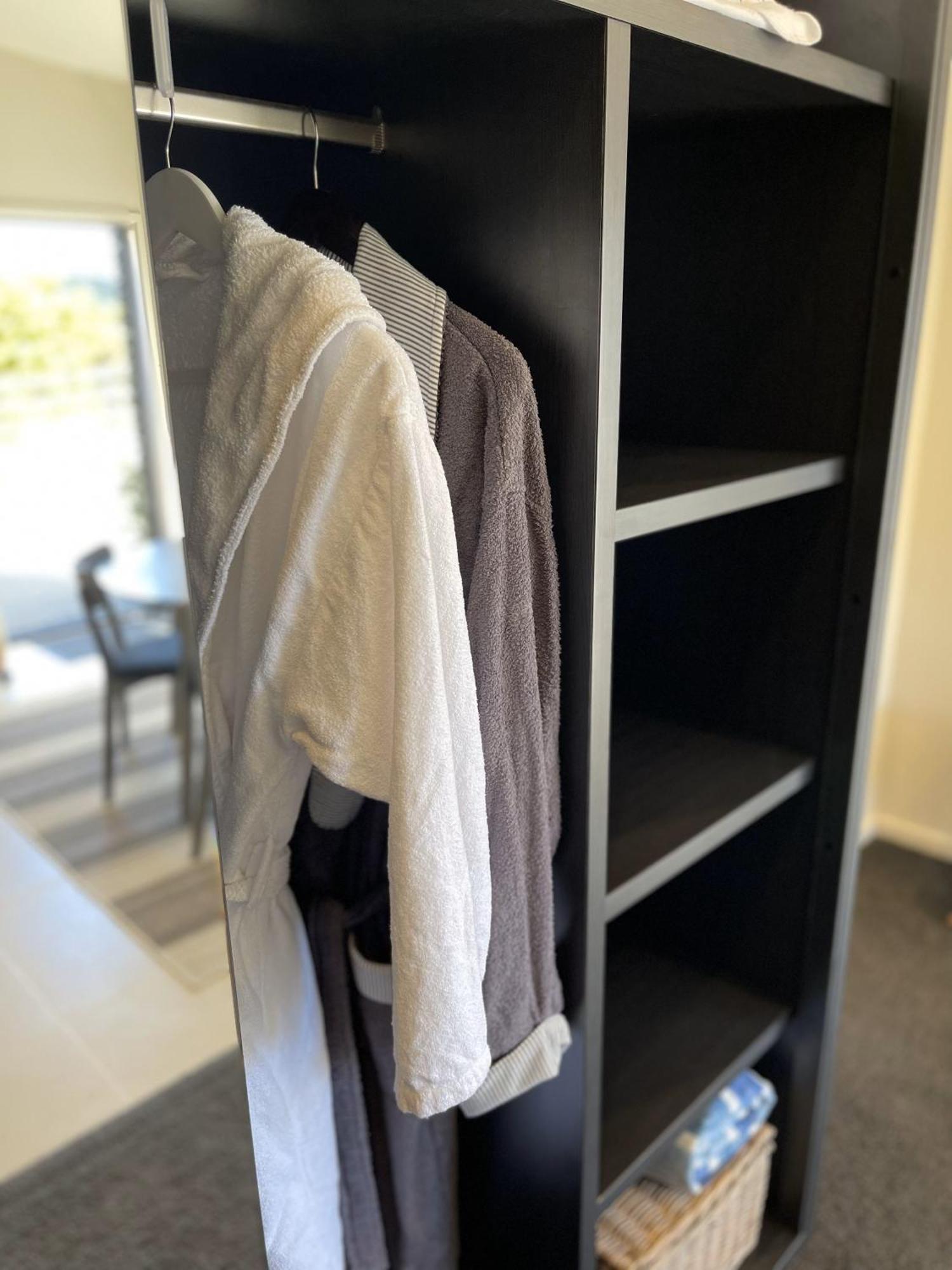 Matapouri & Tutukaka Spectacular Coastal Views- Aroha Luxury Guest Suite Bagian luar foto